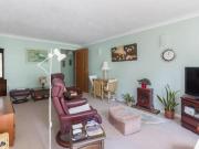 Apartment 2 Bedroom For Sale East Grinstead West Sussex...
