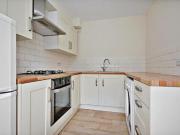 Apartment 2 Bedroom For Sale East Grinstead West Sussex...