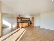 Apartment 2 Bedroom For Sale Glasgow City Glasgow City...