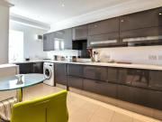 Apartment 2 Bedroom For Sale Hastings East Sussex 325000...