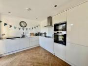 Apartment 2 Bedroom For Sale Hertfordshire Hertfordshire...