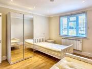 Apartment 2 Bedroom For Sale Isleworth Greater London...