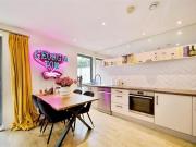 Apartment 2 Bedroom For Sale London Greater London...