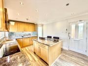 Apartment 2 Bedroom For Sale Newport Newport 129500...