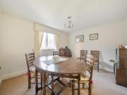 Apartment 2 Bedroom For Sale Romsey Hampshire 450000...