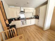 Apartment 2 Bedroom For Sale Stockport Greater...