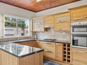 Apartment 2 Bedroom For Sale Swansea Swansea 140000...