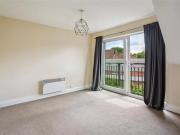 Apartment 2 Bedroom For Sale Twyford Wokingham 299000...
