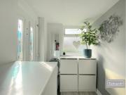 Apartment 2 Bedroom For Sale Wolverhampton West Midlands...