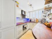 Apartment 2 Bedroom For Sale Worthing West Sussex 230000...
