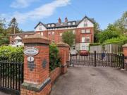 Apartment 3 1 Deramore Park South