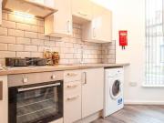 Apartment 3 Bedroom For Rent Liverpool Merseyside 1200...