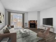 Apartment 3 Bedroom For Rent Mississauga ON 3049 ES97838782