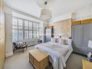 Apartment 3 Bedroom For Sale Barnet Greater London...