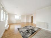 Apartment 3 Bedroom For Sale Kingston Upon Thames...