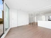Apartment 3 Bedroom For Sale Londres Greater London...