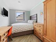 Apartment 4