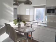 Apartment 5, 5 Lombard Street is for rent