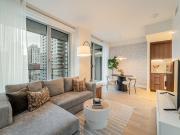 Contemporary apartment