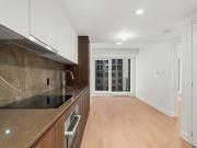 Contemporary apartment