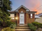 apartment at 1001 KIPLING AVENUE, Toronto, Ontario, M9B3L3