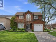 apartment at 108 GREENSHIRE DRIVE, Hamilton, Ontario, L9C7G5