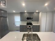 apartment at 118 AVENING DRIVE, Toronto, Ontario, M9V4E6