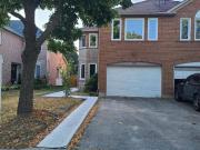 apartment at 131 RAINFOREST DRIVE, Brampton, Ontario, L6R1A3
