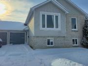 apartment at 16 HERRELL AVENUE, Barrie, Ontario, L4N6T5