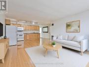apartment at 1805 633 BAY STREET, Toronto, Ontario, M5G2G4