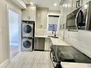 apartment at 2 617 COLLEGE STREET, Toronto, Ontario, M6G1B5
