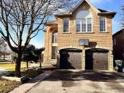 apartment at 2 SOUTHBEND DRIVE S, Brampton, Ontario, L7A1J4