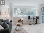 apartment at 305 20 BRUYERES MEWS, Toronto, Ontario, M5V0G8