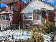 apartment at 32 BELGRAVIA AVENUE, Toronto, Ontario, M6E2M5