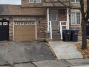 apartment at 32 THUNDERBIRD TRAIL, Brampton, Ontario, L6R2T3