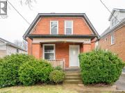 apartment at 367 VICTORIA Street S Unit# Basement Room,...