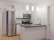 apartment at 3720 Chemin Queen Mary Cote des Neiges...