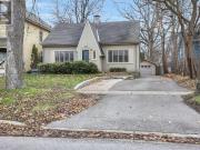 apartment at 379 GROSVENOR STREET