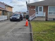 apartment at 39 FRANSON CRESCENT, Toronto, Ontario, M9M1T6