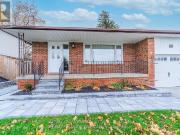 apartment at 3 ALANADALE AVENUE, Markham, Ontario, L3P1S2