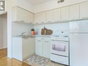 apartment at 403 – 40 PARK ROAD