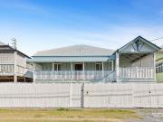 apartment at 42 Derby Street, Rockhampton City
