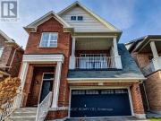 apartment at 449 LANDSBOROUGH AVENUE