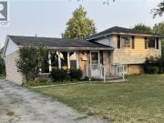 apartment at 4 PURNELL Drive, Hamilton, Ontario, L9C4X9