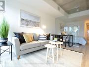 apartment at 622 – 8 HILLSDALE AVENUE