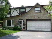 apartment at 6 ROLLINGWOOD DRIVE, Toronto, Ontario, M2H2M5