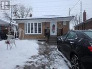 apartment at 74 RANSTONE GARDEN, Toronto, Ontario, M1K2T8
