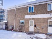 apartment at 7 TOWNHOUSE CRESCENT, Brampton, Ontario, L6W3C5