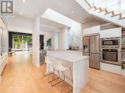 apartment at 88 SOUTH KINGSWAY WAY