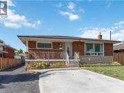 apartment at 90 RAINBOW Drive, Hamilton, Ontario, L8K4E8